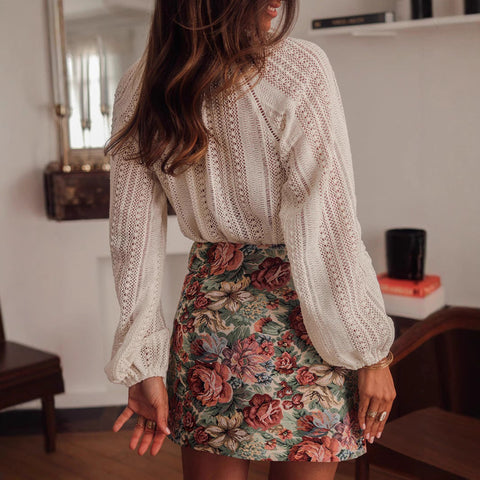 Solid color hollow loose long-sleeved top simple wind single row multi-button lining m301331